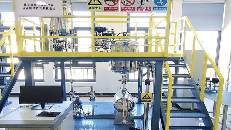 精馏塔规格参数全解析：关键指标与选型要点**